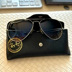 Ray-Ban Aviator Classics